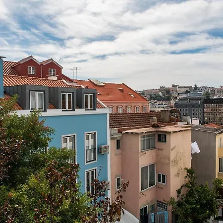 Lost :: Avenida House 招待所 Lisboa