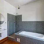 Lost :: Avenida House Lissabon